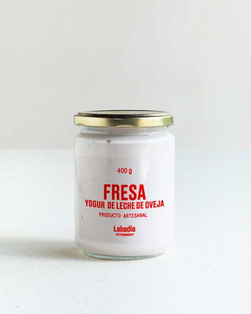 yogurt de fresa de oveja