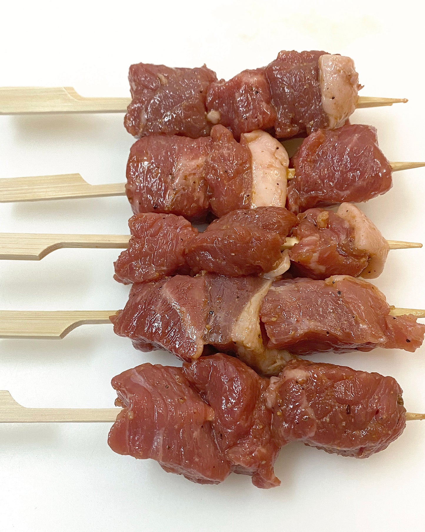 Brocheta de lechazo BBQ