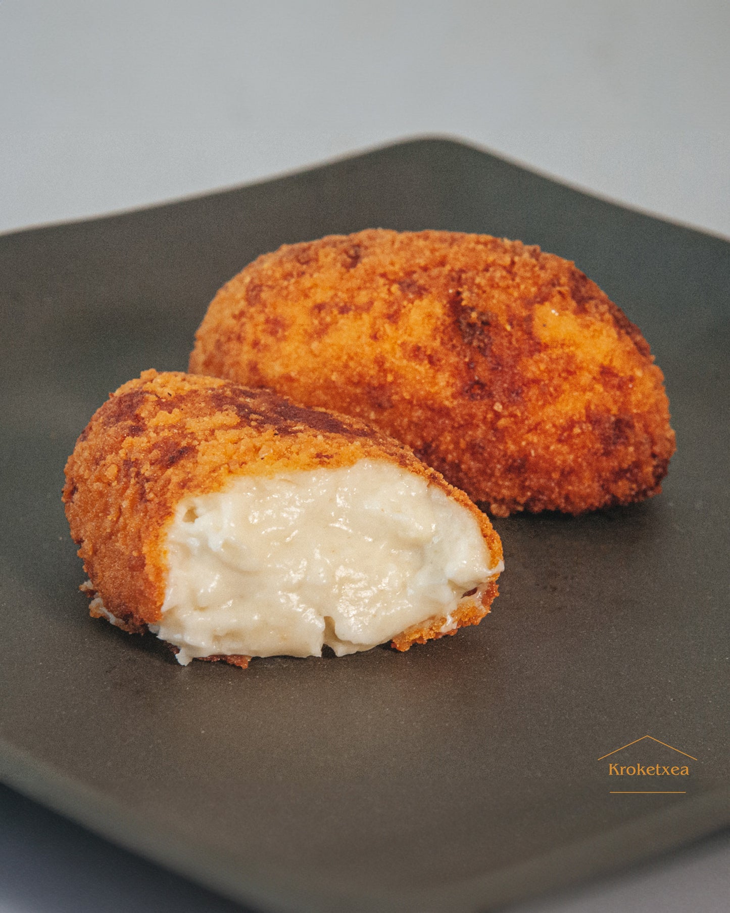 Croquetas de queso azul Zerain