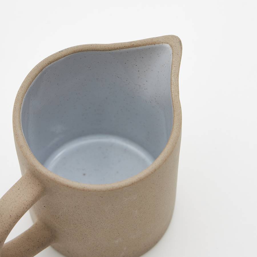 Jarra de gres beige