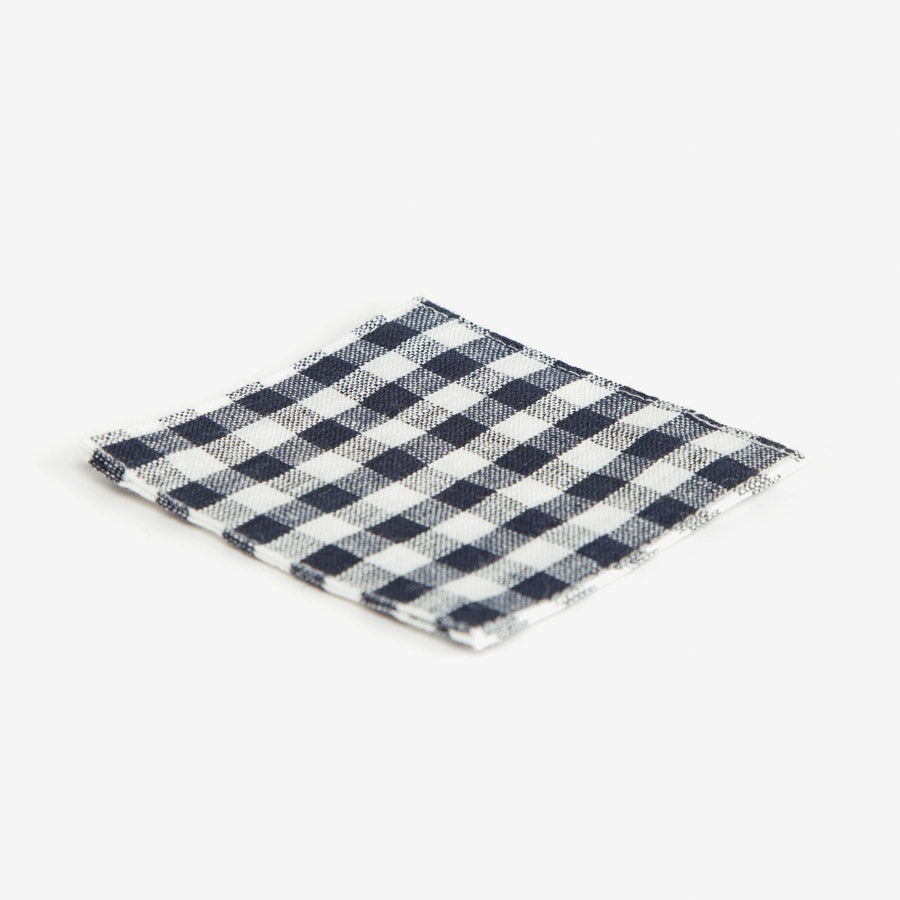 Posavasos de lino de cuadros azul marino Fog Linen