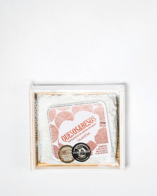Olavidia de cabra Quesos y Besos 260 -300 g