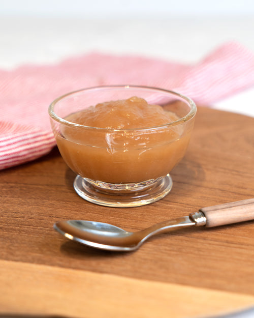 bowl con puré de manzana 